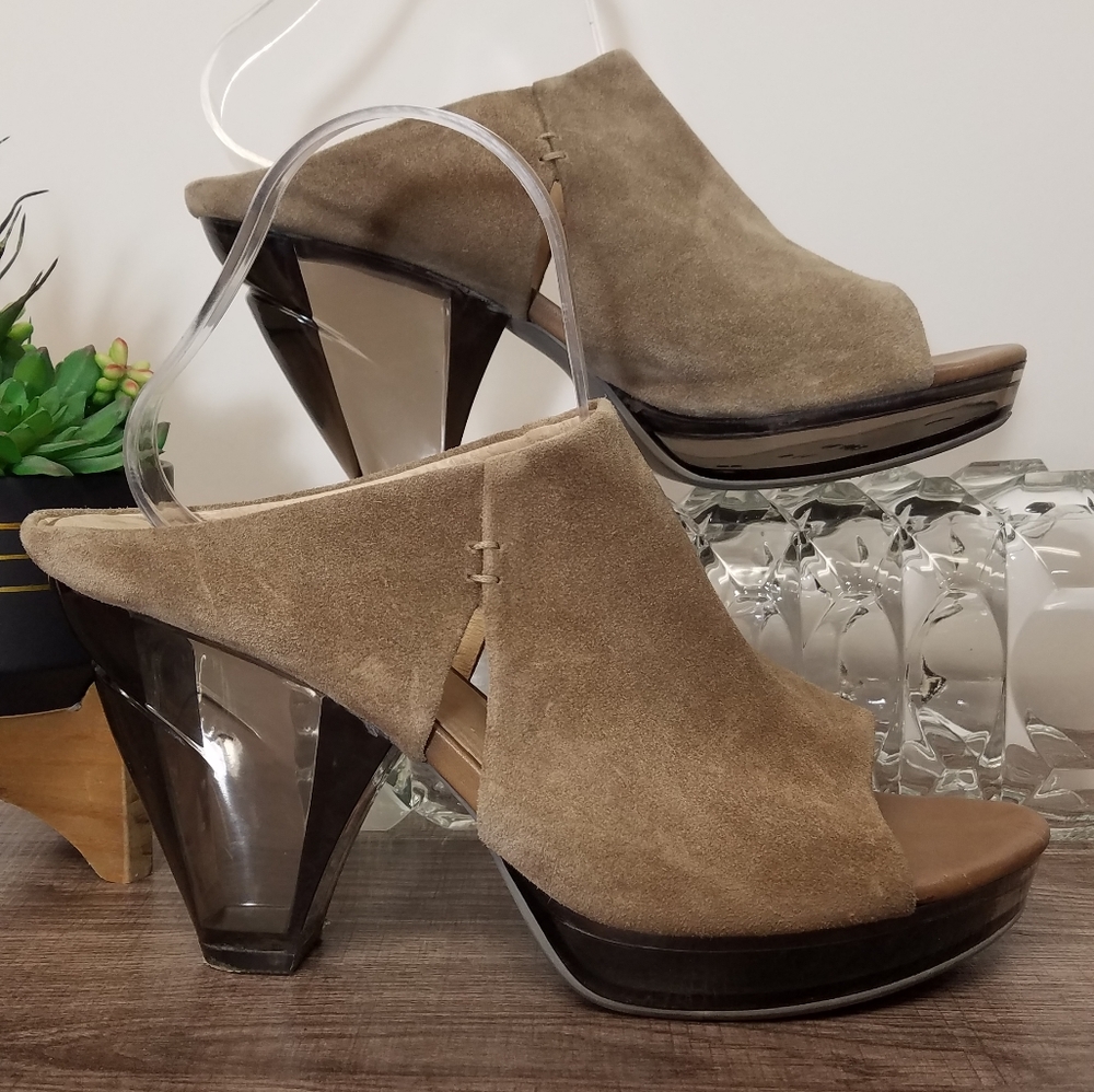 Faryl Robin Anthro Shoes Heels Slides Tan 10